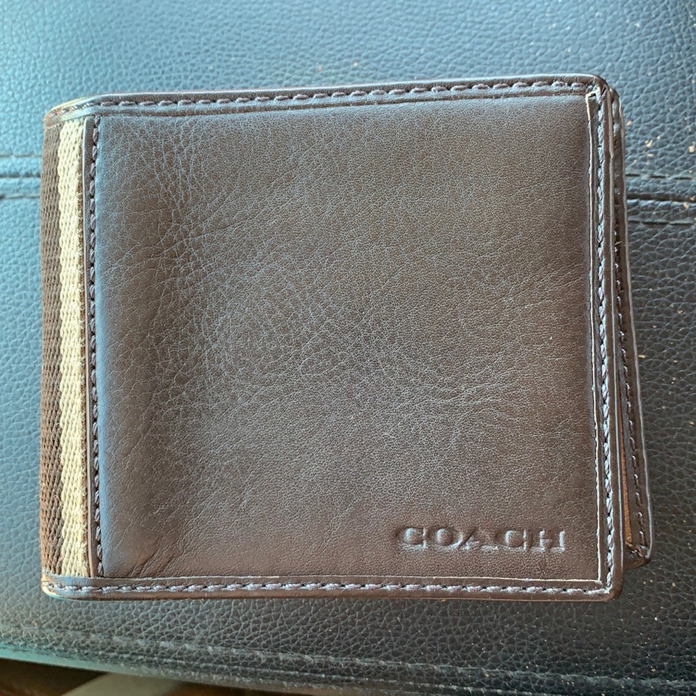 Men’s coach wallet